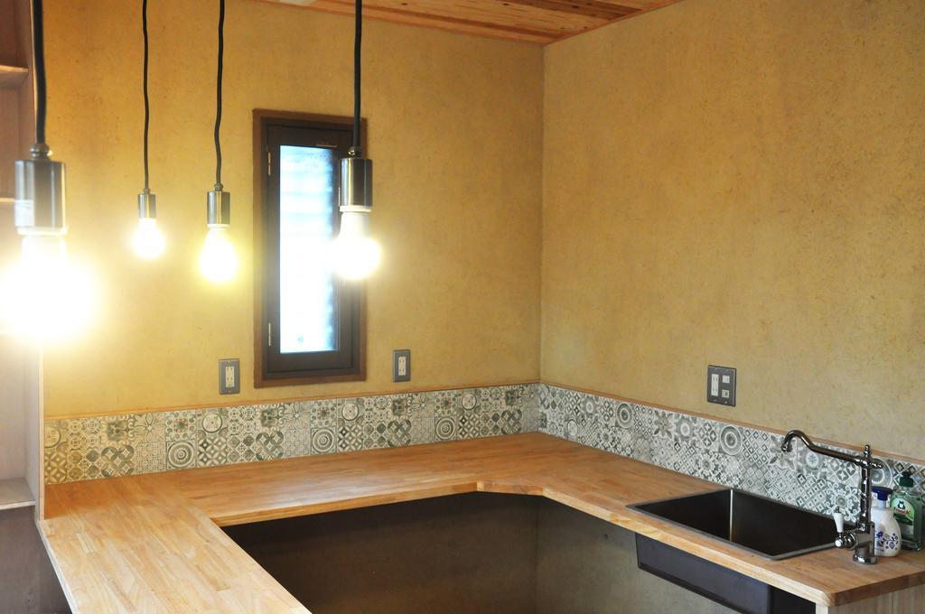 Hibari Hostel Киото Экстерьер фото